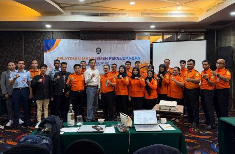 Manajemen Gudang  slide 2