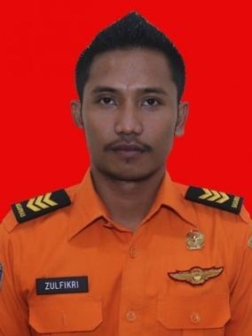 Zulfikri Binis